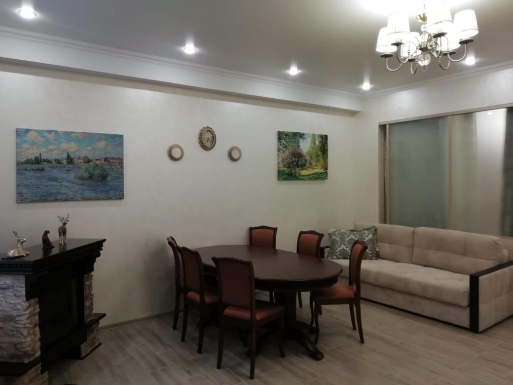 Appartement ВЕРШИНА apart 706 à Dombaï Extérieur photo