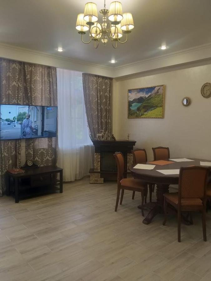 Appartement ВЕРШИНА apart 706 à Dombaï Extérieur photo